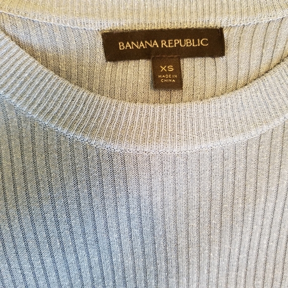 SPARKLY Banana Republic Sweater - Picture 6 of 6